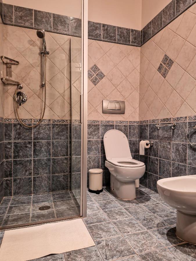 Ferienwohnung Casa Armanni - La Tua Casa Di Pietra Gubbio Exterior foto