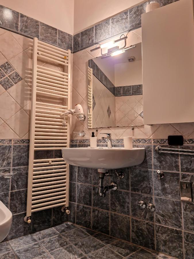 Ferienwohnung Casa Armanni - La Tua Casa Di Pietra Gubbio Exterior foto