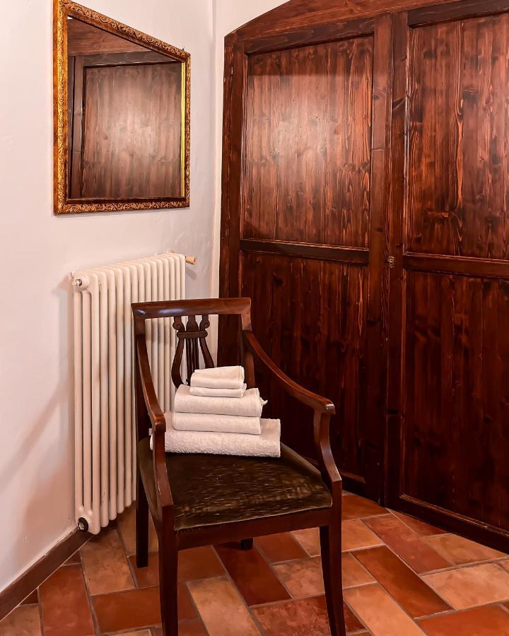 Ferienwohnung Casa Armanni - La Tua Casa Di Pietra Gubbio Exterior foto